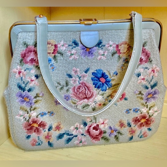 Vintage Floral Needlepoint Hand Purse - Picture 3 of 10